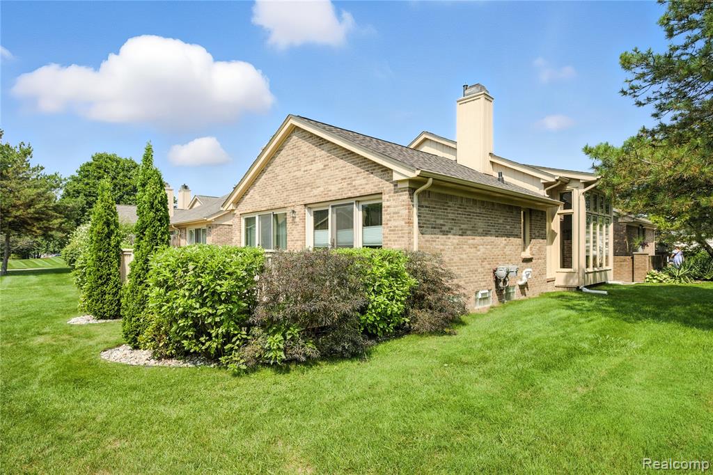 39805 Albright Drive, Clinton Twp, MI 48038 — Photo 17