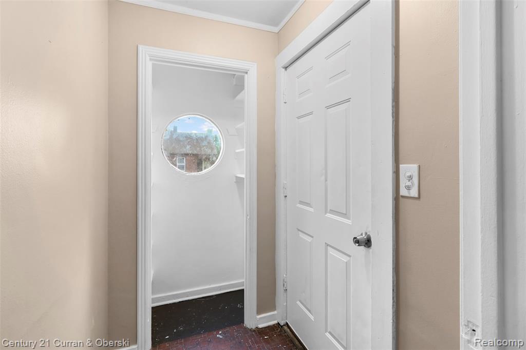 9300 Cheyenne Street, Detroit, MI 48228 — Photo 8