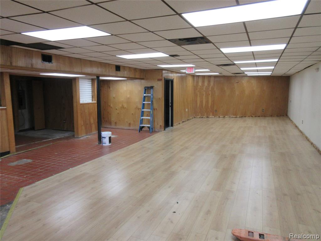 21665 GROESBECK Highway, Warren, MI 48089 — Photo 8