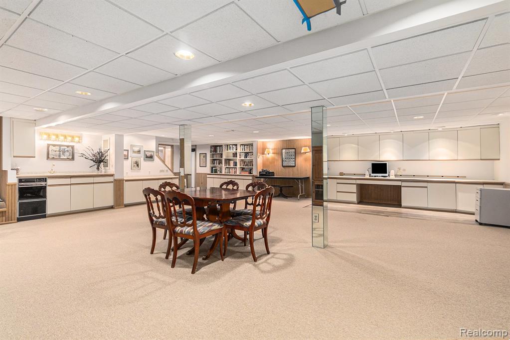 4597 Broughton Drive, Bloomfield Hills, MI 48301 — Photo 39