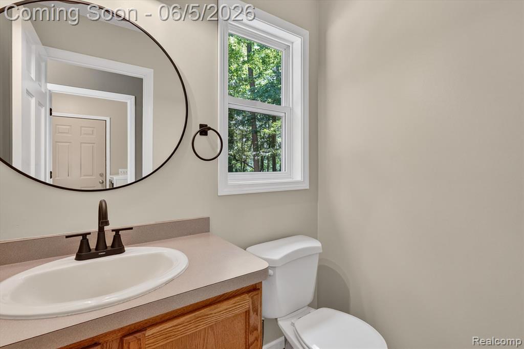 15129 Locust Grove Drive, Byron, MI 48418 — Photo 24