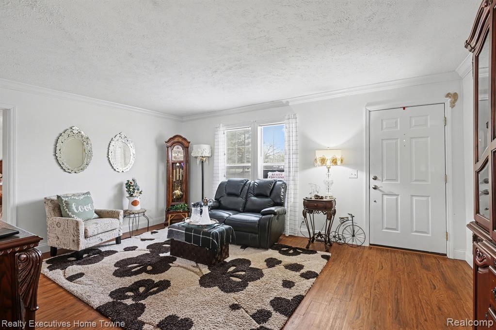 46229 Worlington Dr, Macomb, MI 48044 — Photo 5