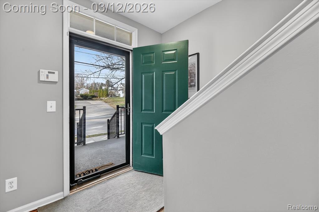 468 Village Lane, 3, Milford, MI 48381 — Photo 6
