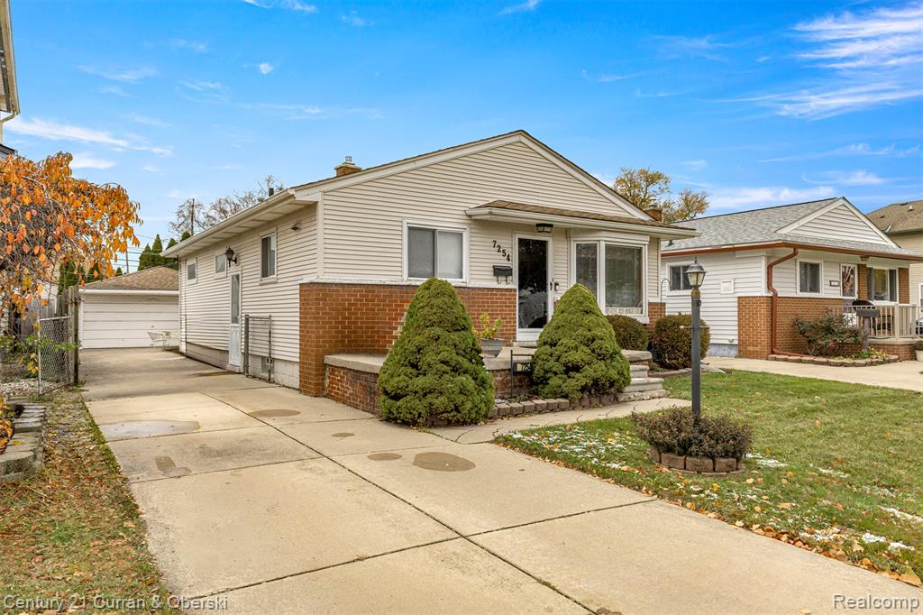 7254 Mayfair Street, Taylor, MI 48180 — Photo 30