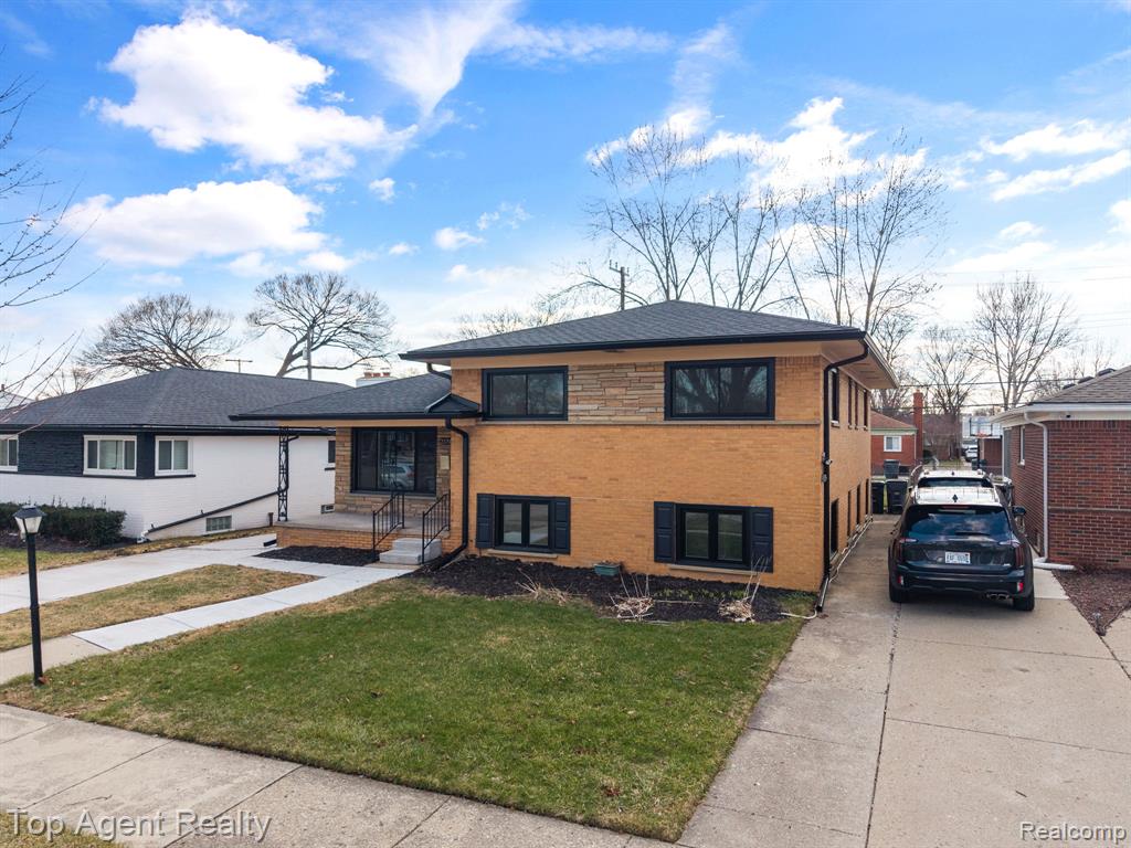 23701 Marlow Street, Oak Park, MI 48237 — Photo 47