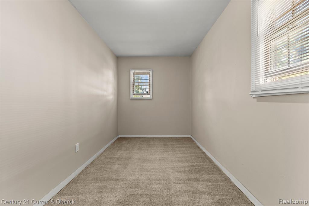 5658 Tarnow Street, Detroit, MI 48210 — Photo 7