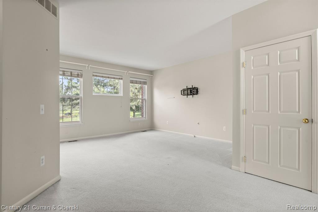 533 CONCORD Drive, Canton, MI 48188 — Photo 11