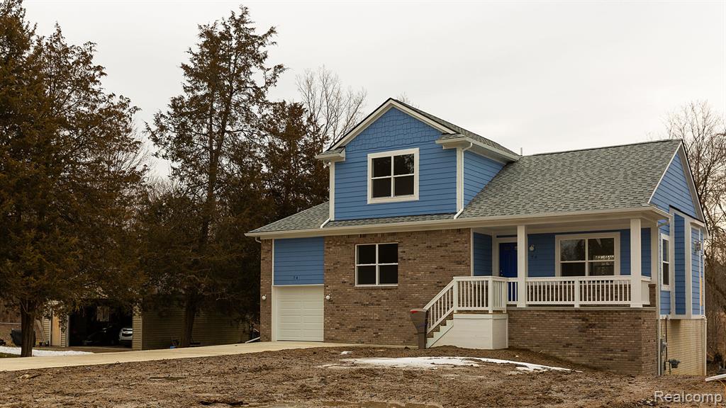 74 GUANONOCQUE Street, Auburn Hills, MI 48326 — Photo 2