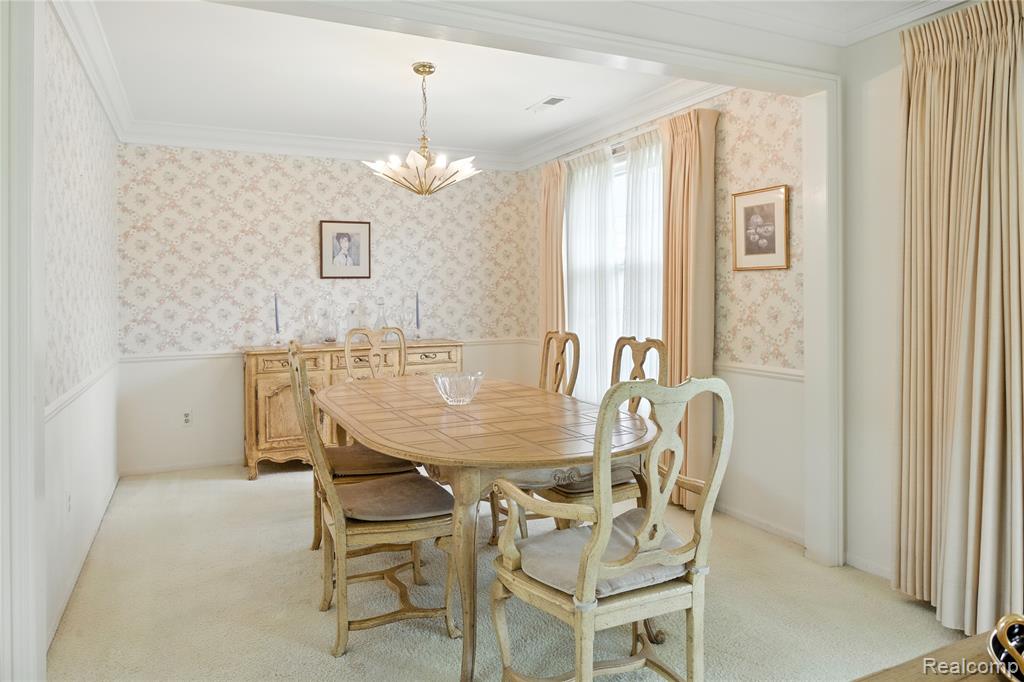 19710 W 13 Mile Road, 211, Beverly Hills, MI 48025 — Photo 17