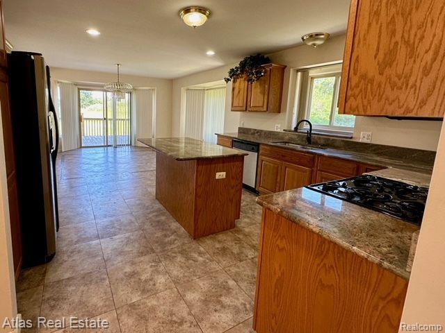 7271 YOUNESS Drive, Grand Blanc, MI 48439 — Photo 28