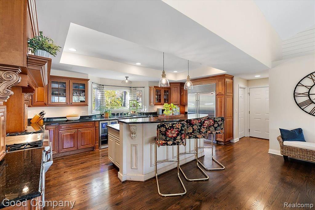 4671 BURNLEY Drive, Bloomfield Hills, MI 48304 — Photo 20