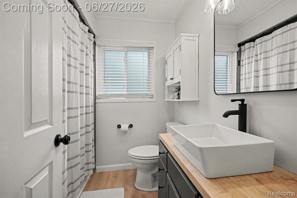 590 Hecht Drive, Madison Heights, MI 48071 — Photo 14