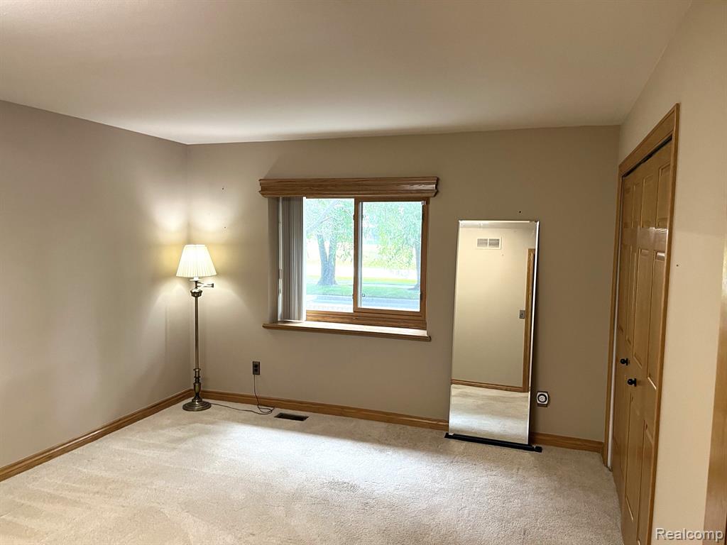 55799 SHELBY Road, Shelby Twp, MI 48316 — Photo 13