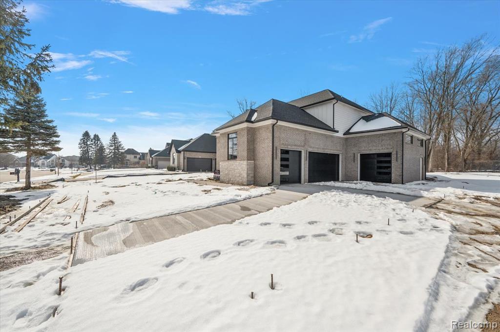 49585 White Mill Drive, Utica, MI 48317 — Photo 47