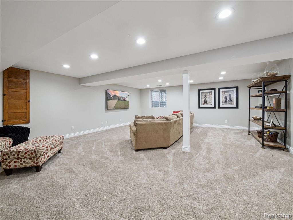 7184 PAMELA Drive, Ypsilanti, MI 48197 — Photo 34