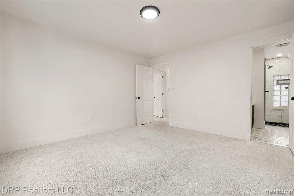 14974 Cheyenne Street, Detroit, MI 48227 — Photo 17