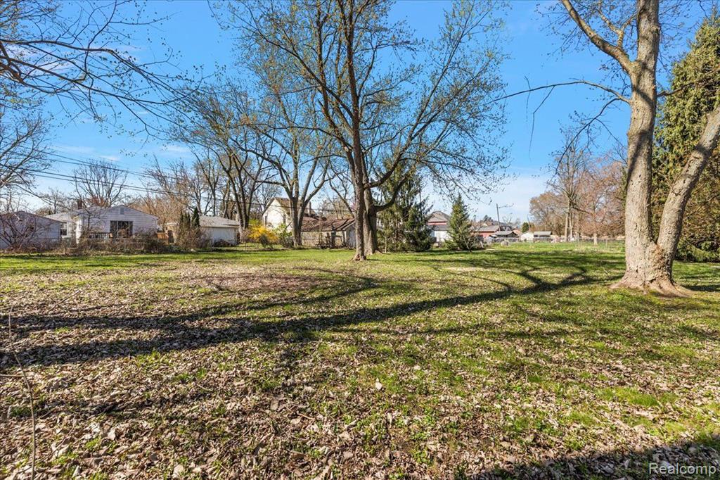 617 DEVILLEN Avenue, Royal Oak, MI 48073 — Photo 11