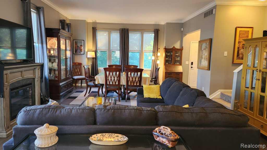 309 E Ferry Street, 8 EAST BUILDING, Detroit, MI 48202 — Photo 7
