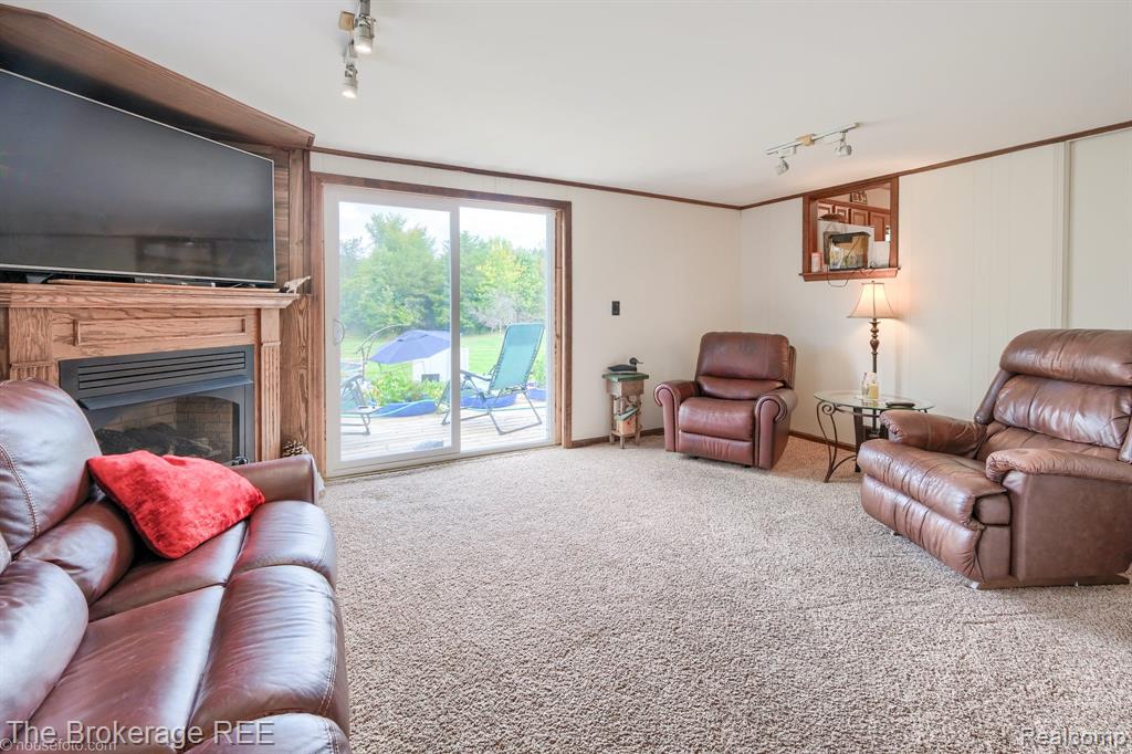 8439 Burpee Road, Grand Blanc, MI 48439 — Photo 22
