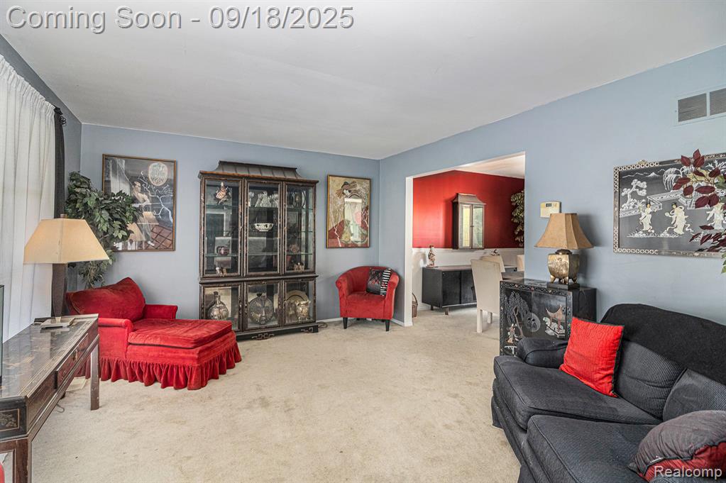 15721 Kristin Lane, Riverview, MI 48193 — Photo 8