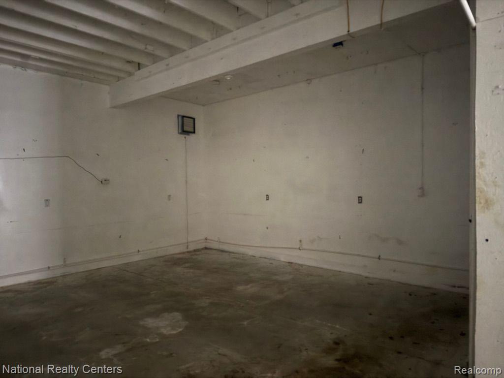 4848 GENERAL SQUIER Road, Dryden, MI 48428 — Photo 35