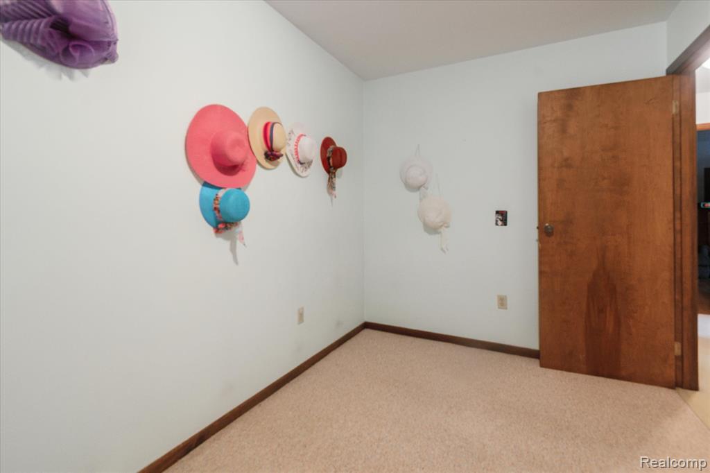 2057 W Brown Road, Mayville Vlg, MI 48744 — Photo 10
