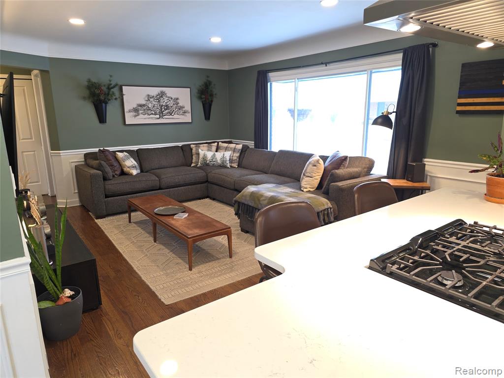 32863 Beacon Lane, Fraser, MI 48026 — Photo 10