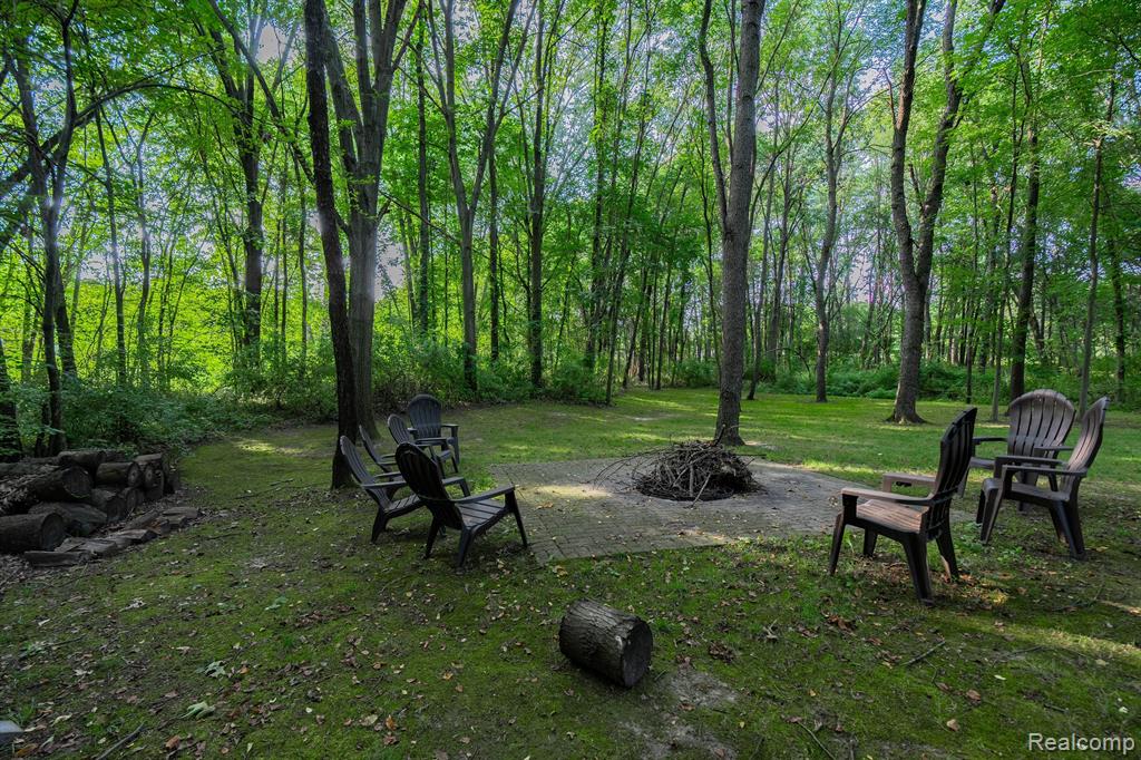 8307 Granite Court, Dexter, MI 48130 — Photo 35