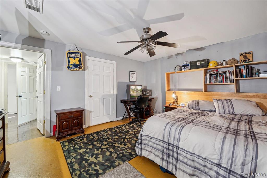 4438 PINEGROVE Drive, Dryden, MI 48428 — Photo 31