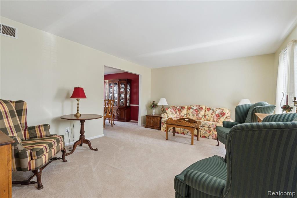 6640 CORRAL, West Bloomfield, MI 48324 — Photo 7
