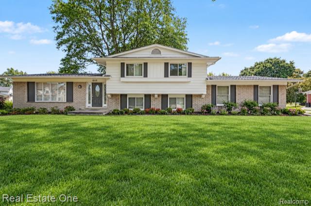 6639 Tamerlane Drive, West Bloomfield, MI