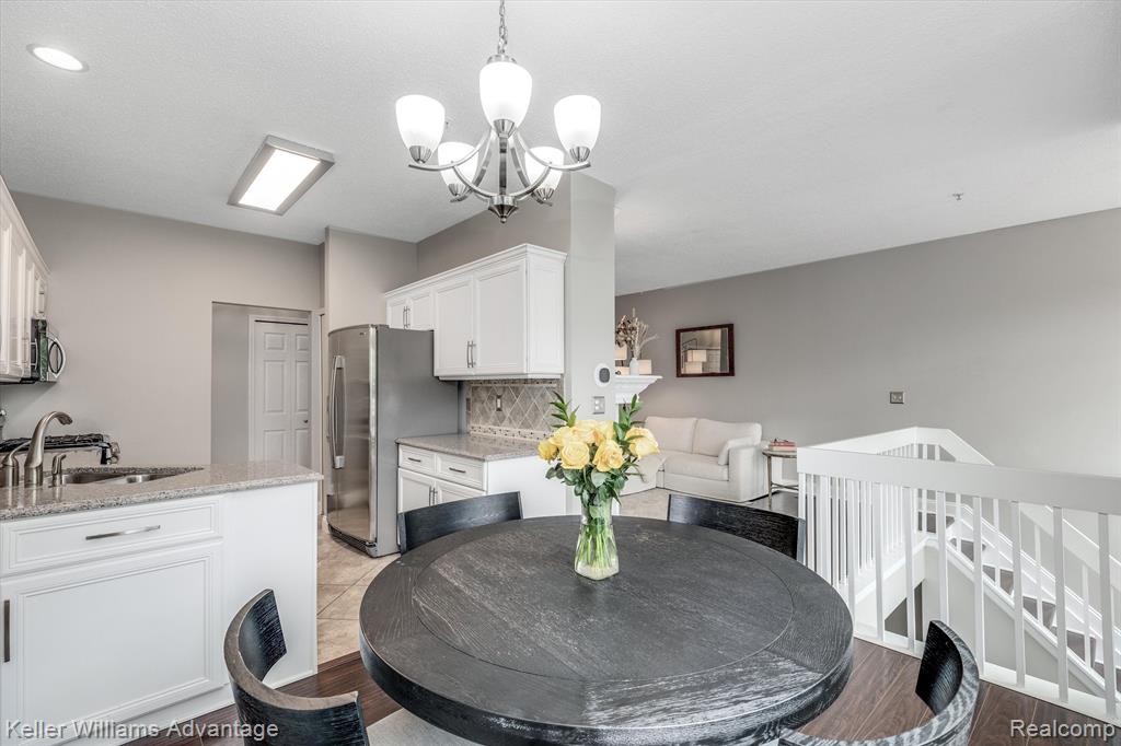 49573 DONOVAN Boulevard, Plymouth, MI 48170 — Photo 13
