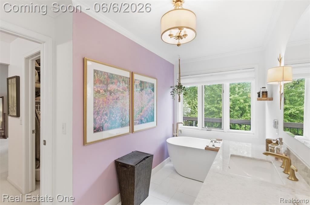 23910 Trailwood Court, 82, Bingham Farms, MI 48025 — Photo 29