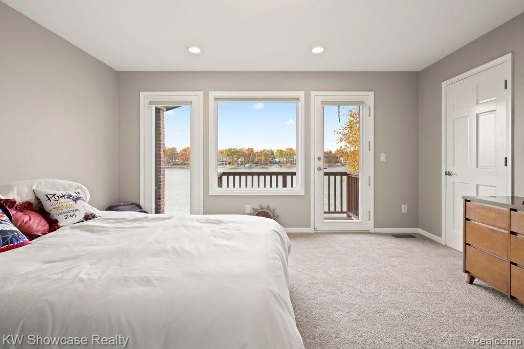 8579 PINE COVE Drive, Commerce Twp, MI 48382 — Photo 54