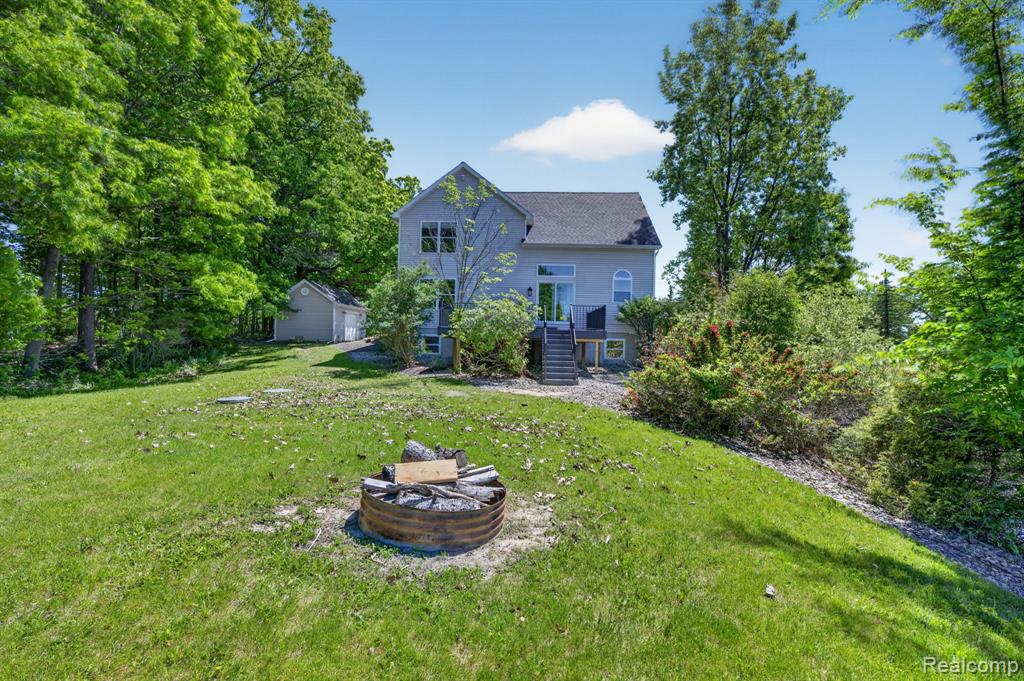 9055 Hegel Road, Goodrich Vlg, MI — Photo 10