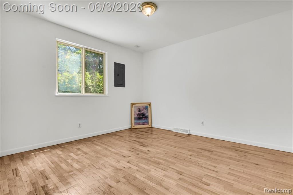 2491 Crystal Drive, Ann Arbor, MI 48108 — Photo 7