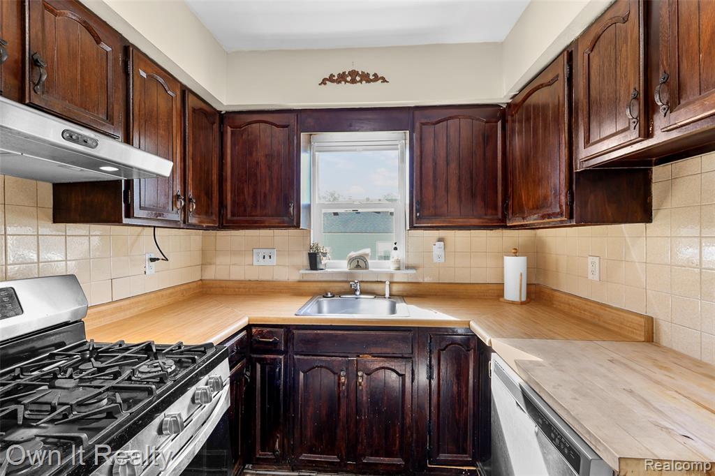 7636 Mead Street, Dearborn, MI 48126 — Photo 8