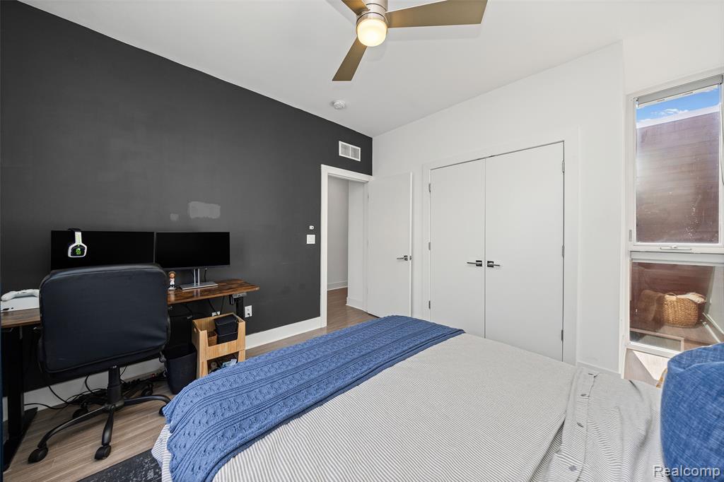 2644 John R Street, Detroit, MI 48201 — Photo 31