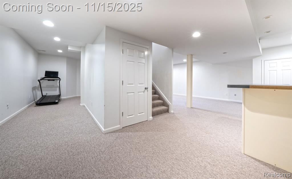 9751 Kingston Pointe Drive, Clarkston, MI 48348 — Photo 29