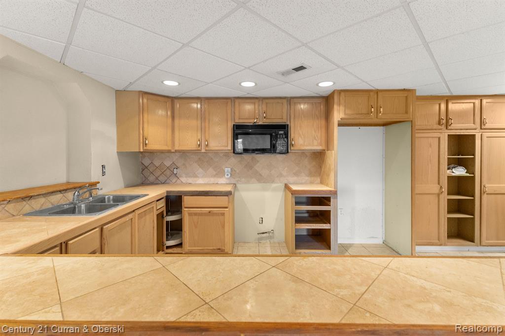 11843 LAWRENCE Road, Brooklyn, MI 49230 — Photo 49