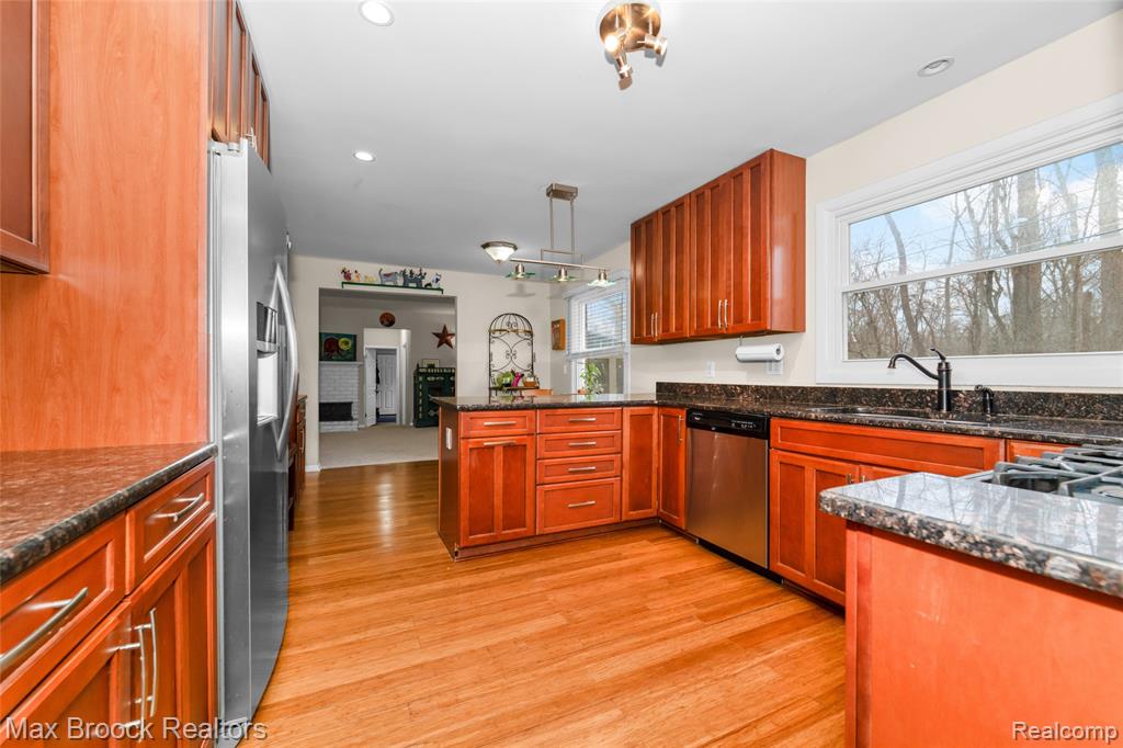 7118 Cathedral Drive, Bloomfield Hills, MI 48301 — Photo 8