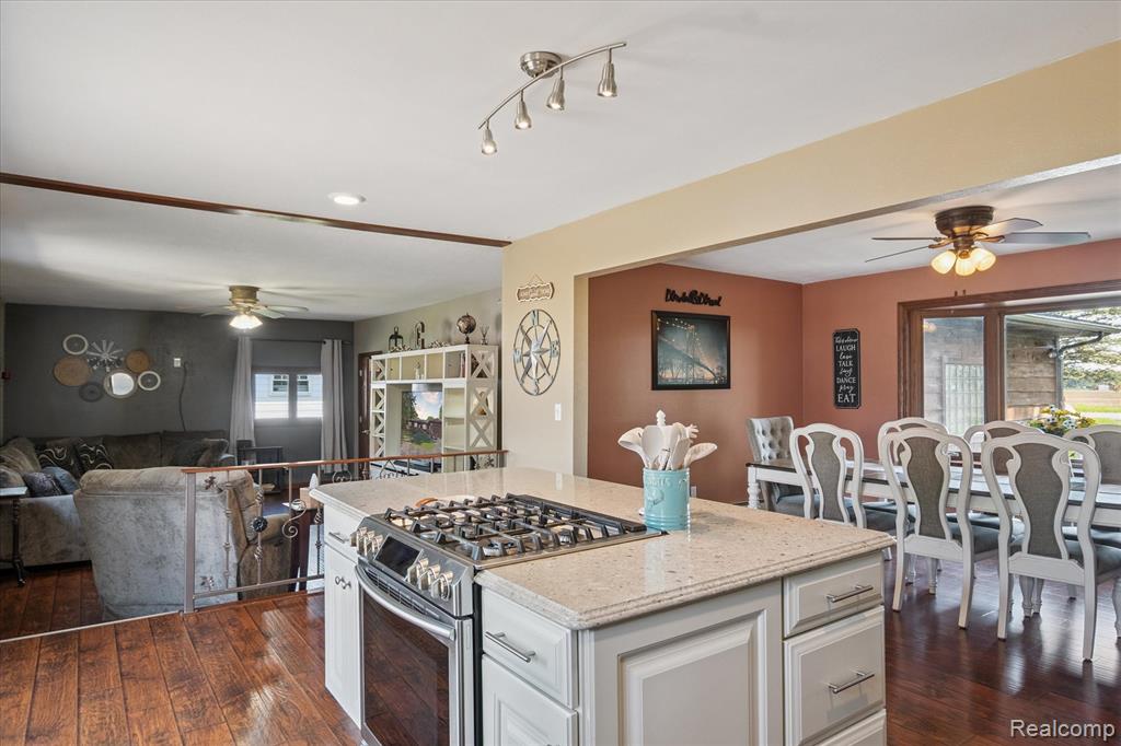 990 E Temperance Road, Temperance, MI 48182 — Photo 16