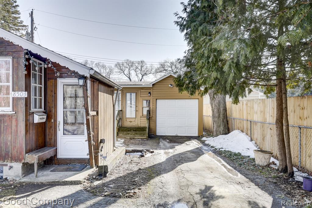 8503 Colgate Street, Oak Park, MI 48237 — Photo 56