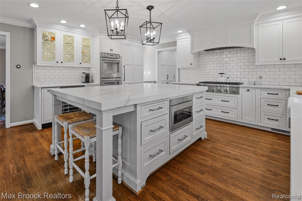 5275 Brookdale Road, Bloomfield Hills, MI 48304 — Photo 17