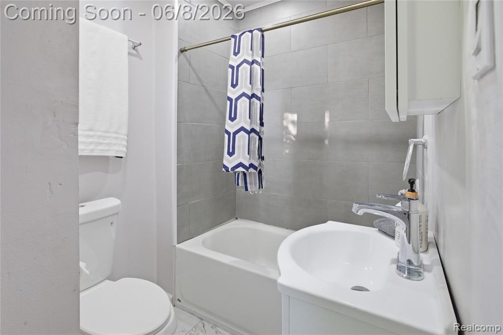 213 MAPLE Street, Ypsilanti, MI 48198 — Photo 28