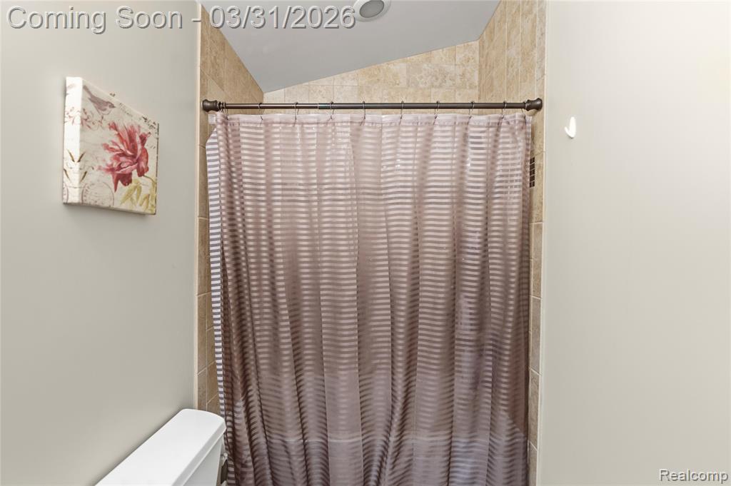 6361 Squire Lake Drive, Flushing, MI 48433 — Photo 28