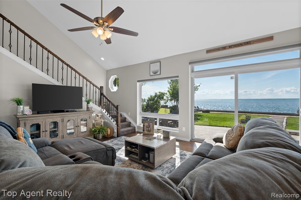 7910 ANCHOR BAY Drive, Clay, MI 48001 — Photo 10