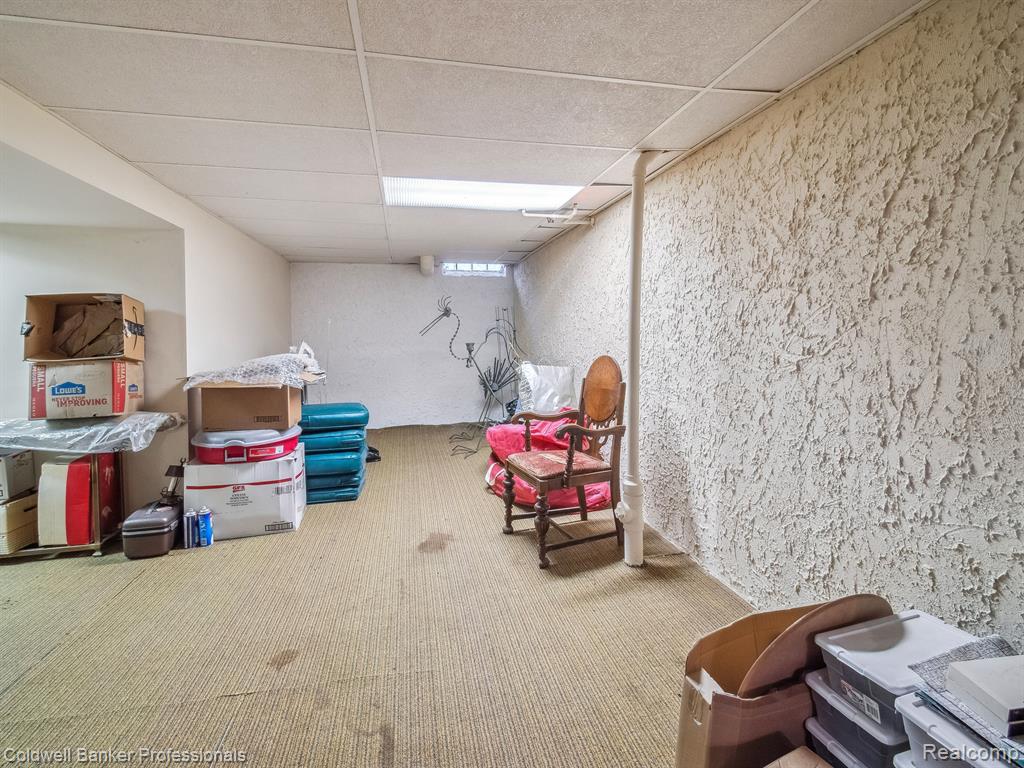 28672 REGENT N, Southfield, MI 48076 — Photo 18