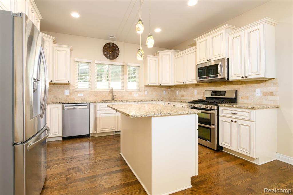 845 NOVI Street, Northville, MI 48167 — Photo 14
