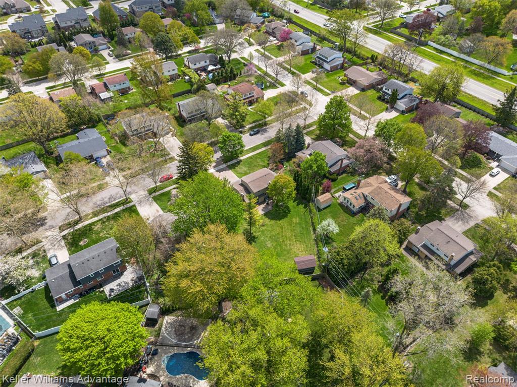 4061 Middlebury Drive, Troy, MI 48085 — Photo 41